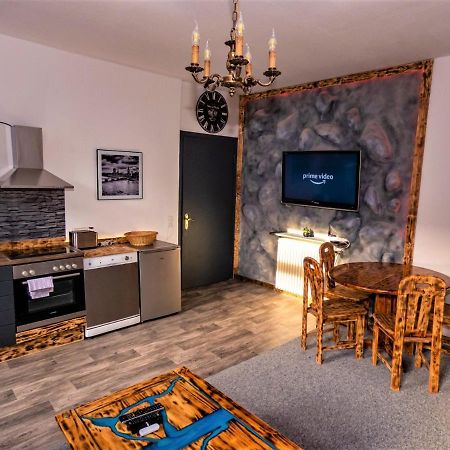 #214 Lux-Flat Im Herzen Von Neuss Mit Netflix & Prime Exterior photo